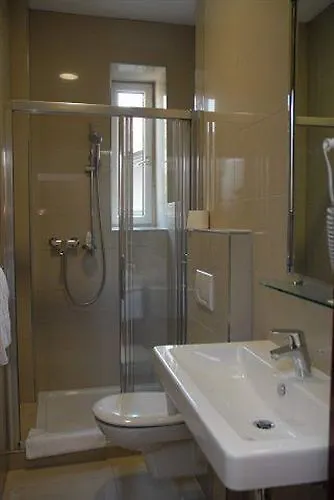 Ekono By Leva Strasser Szálloda Graz