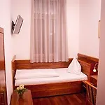 Hotel Strasser 3*