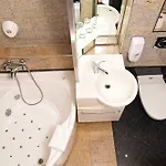 Strasser Hotel 3*