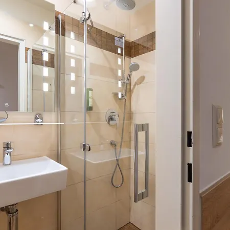 Western Strasser 3* Graz