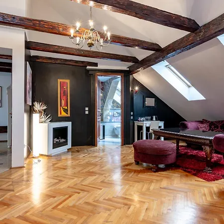 Strasser Hotel 3*