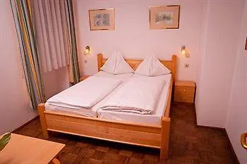 Strasser 3* Graz