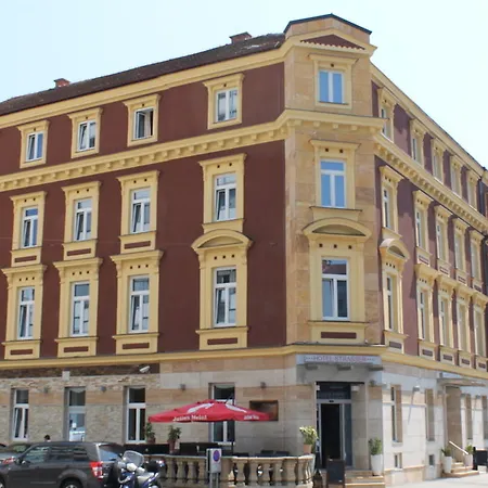 Western Strasser Graz