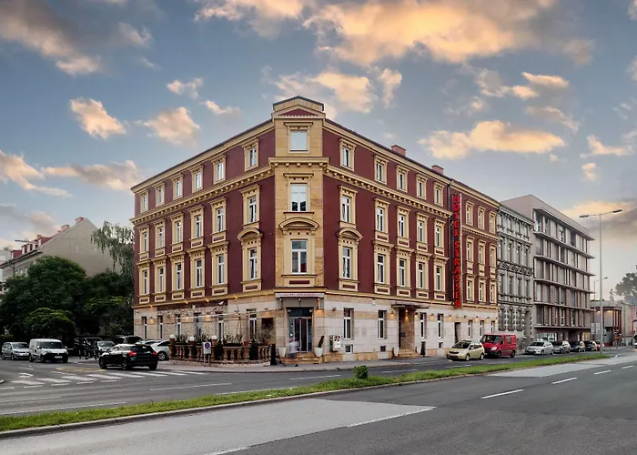 Ekono By Leva Strasser 3*