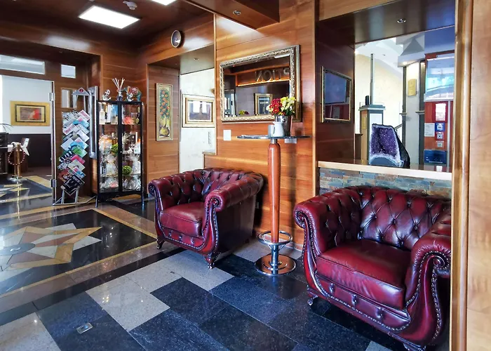 Ekono By Leva Strasser