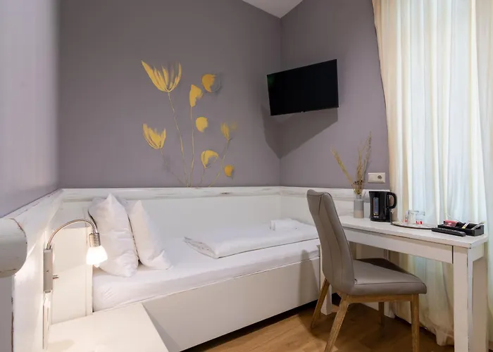 Ekono By Leva Strasser Hotell