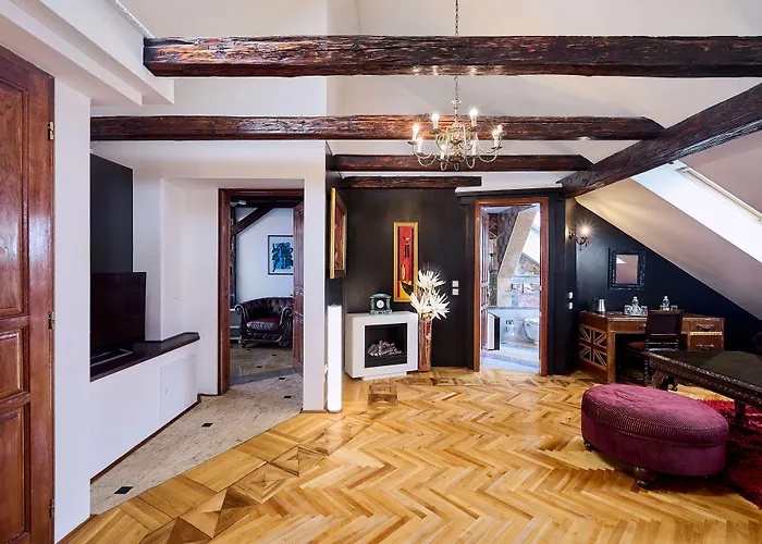 Otel Ekono By Leva Strasser 3*