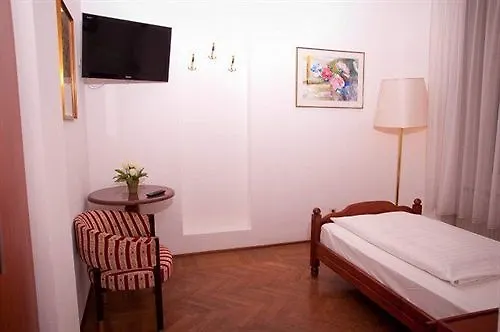 Ekono By Leva Strasser Otel 3*